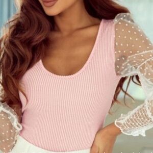 🩷 BOUTIQUE BRAND Soft, Puff Sleeve Swiss Dot Bodysuit